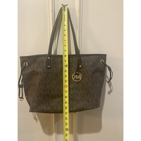 MICHAEL KORS Reversible Brown Monogram Snake-print Tote Shoulder Bag Purse Fall - Picture 12 of 14